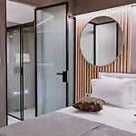 Hotell Stomorin-marina Hramina