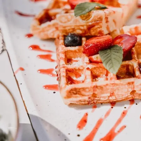 Hotel Stomorin-marina Hramina 3*