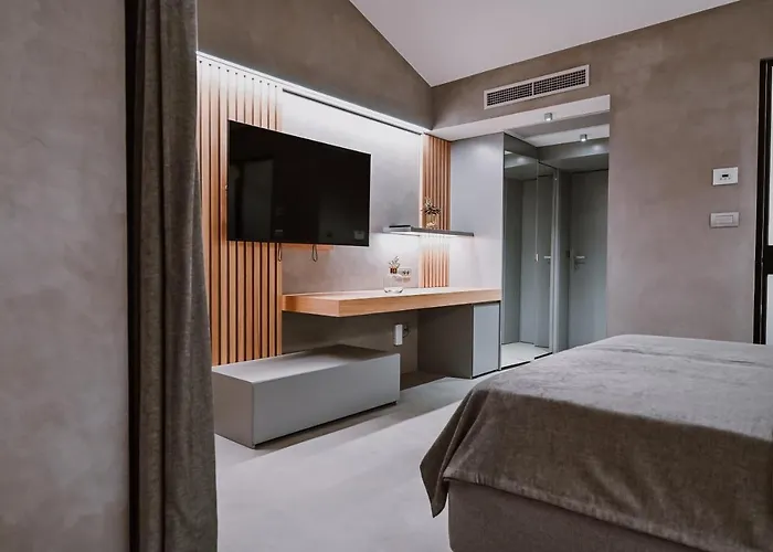 Stomorin-marina Hramina 3*